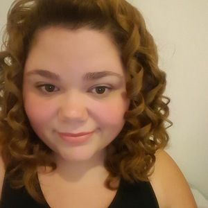 Meet your Posher, Joycie